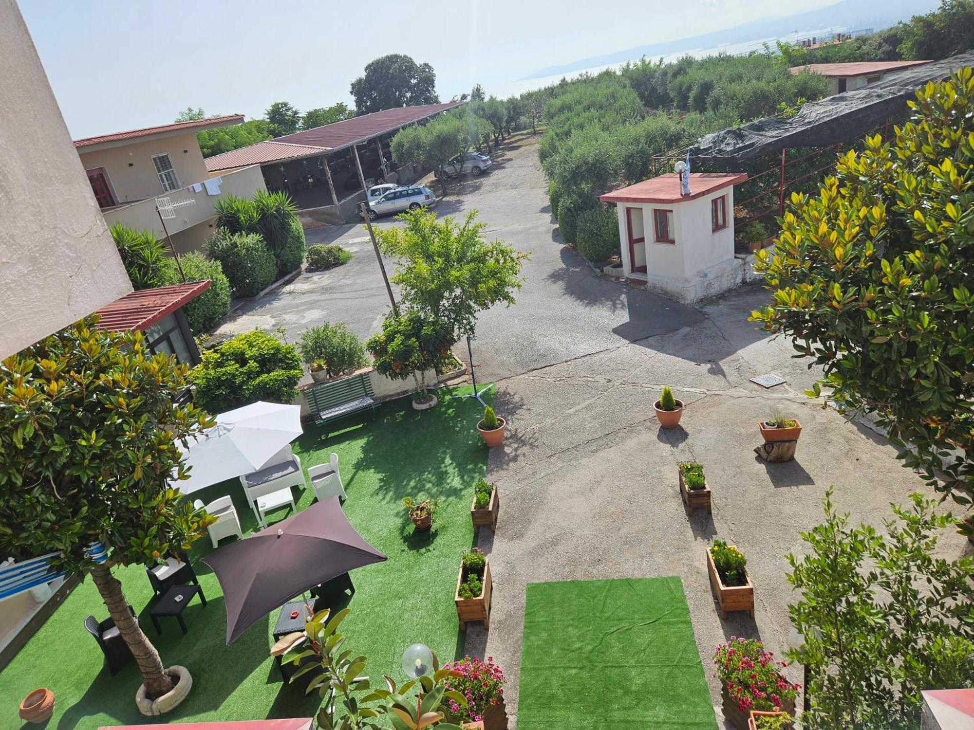 Hotel Souvenir Ercolano Luaran gambar